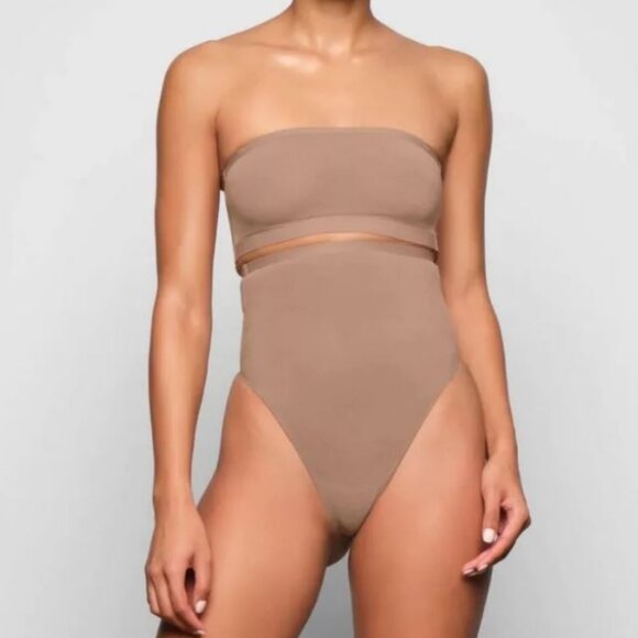 Skims Sheer Sculpt High Waisted Thong - Picture 2 of 5